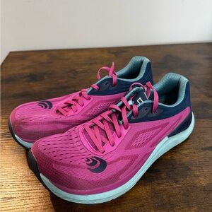 Women's Topo Athletic Ultrafly 3